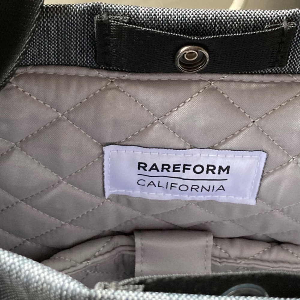 RAREFORM Cora Tote - Picture 2 of 7